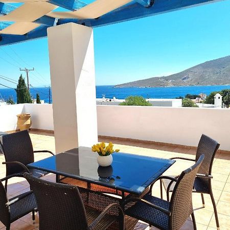 Zafeiris Apartments Livadia  Luaran gambar