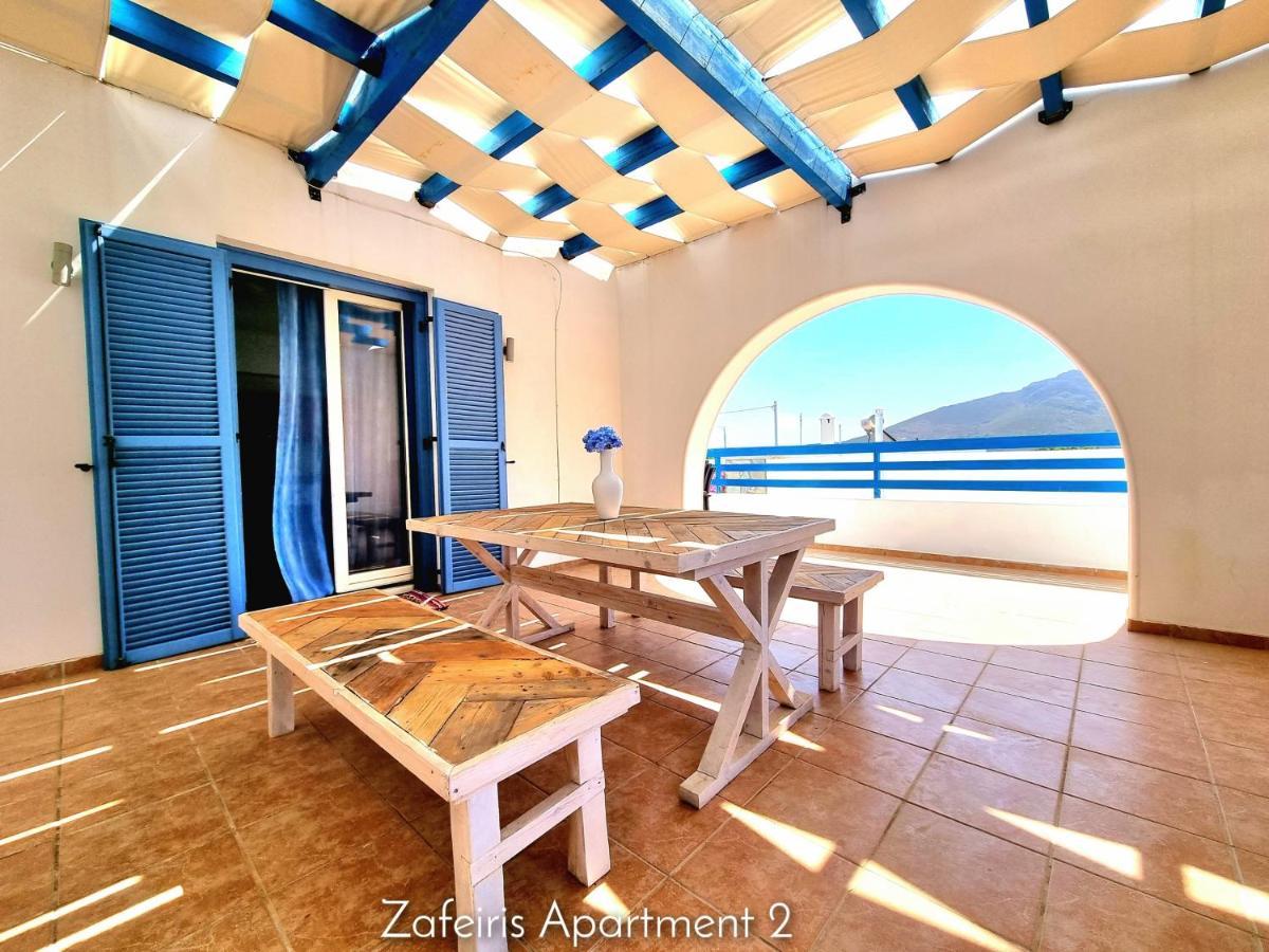 Zafeiris Apartments Livadia  Luaran gambar