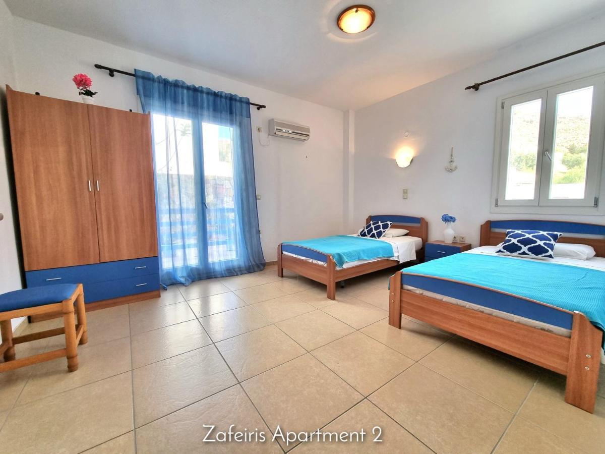 Zafeiris Apartments Livadia  Luaran gambar