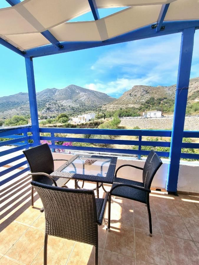 Zafeiris Apartments Livadia  Luaran gambar